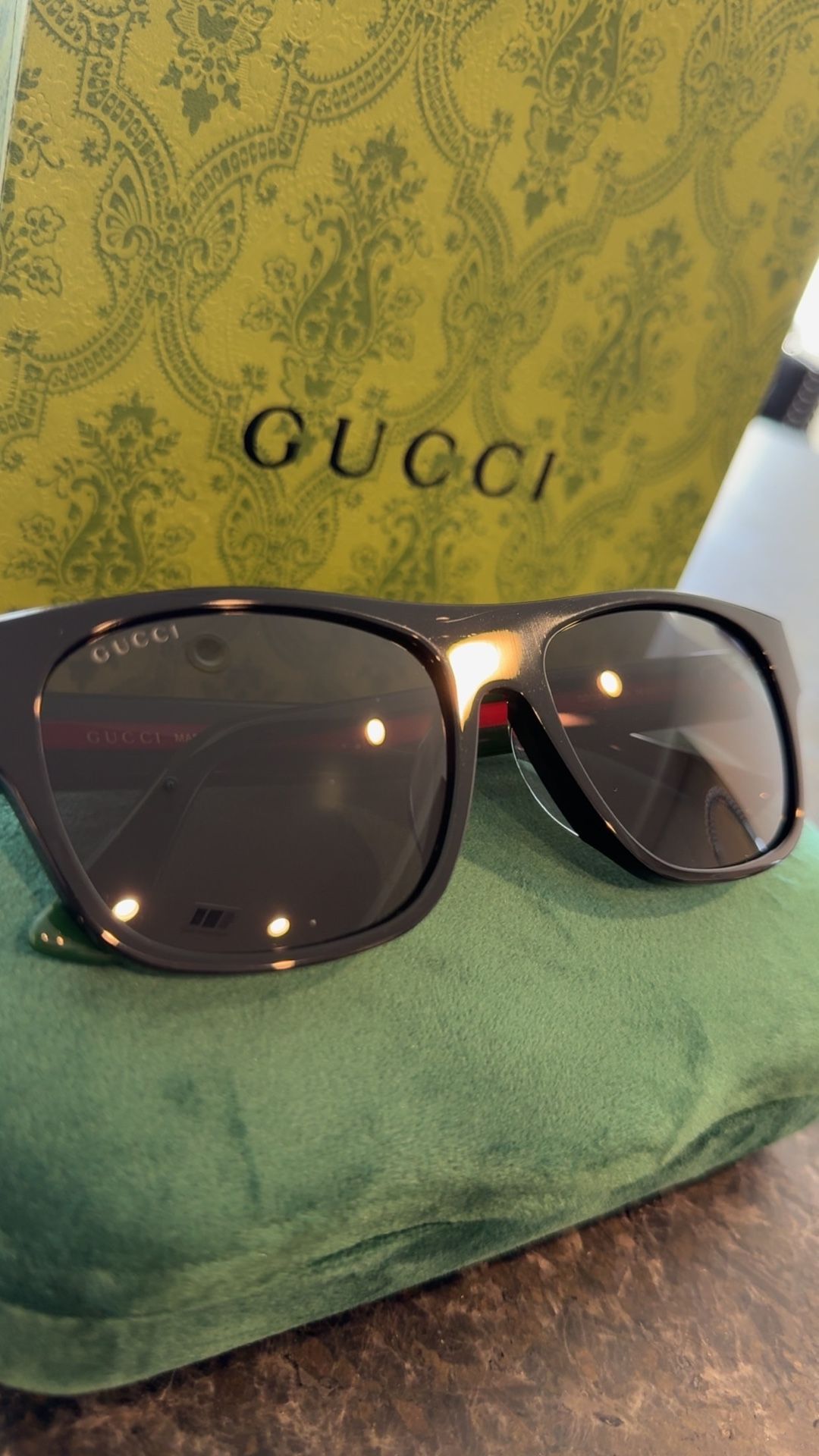 Gucci GG0341S Men’s And Women’s Sunglasses Shades