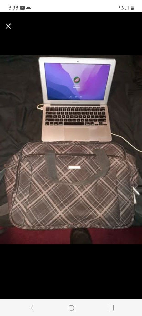 Macbook Air/Sequoia With Case