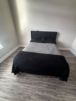 Queen size bed frame & mattress