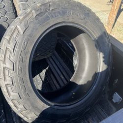 Nitto 37in Tire