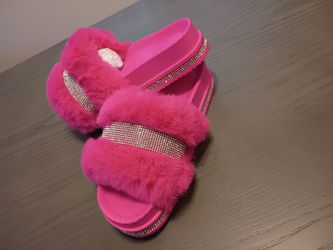 Hot Pink Faux Fur Rhinestone Slide Sandals