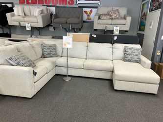 Sectional Sofa with Chaise