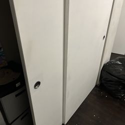 Sliding Closet Door 