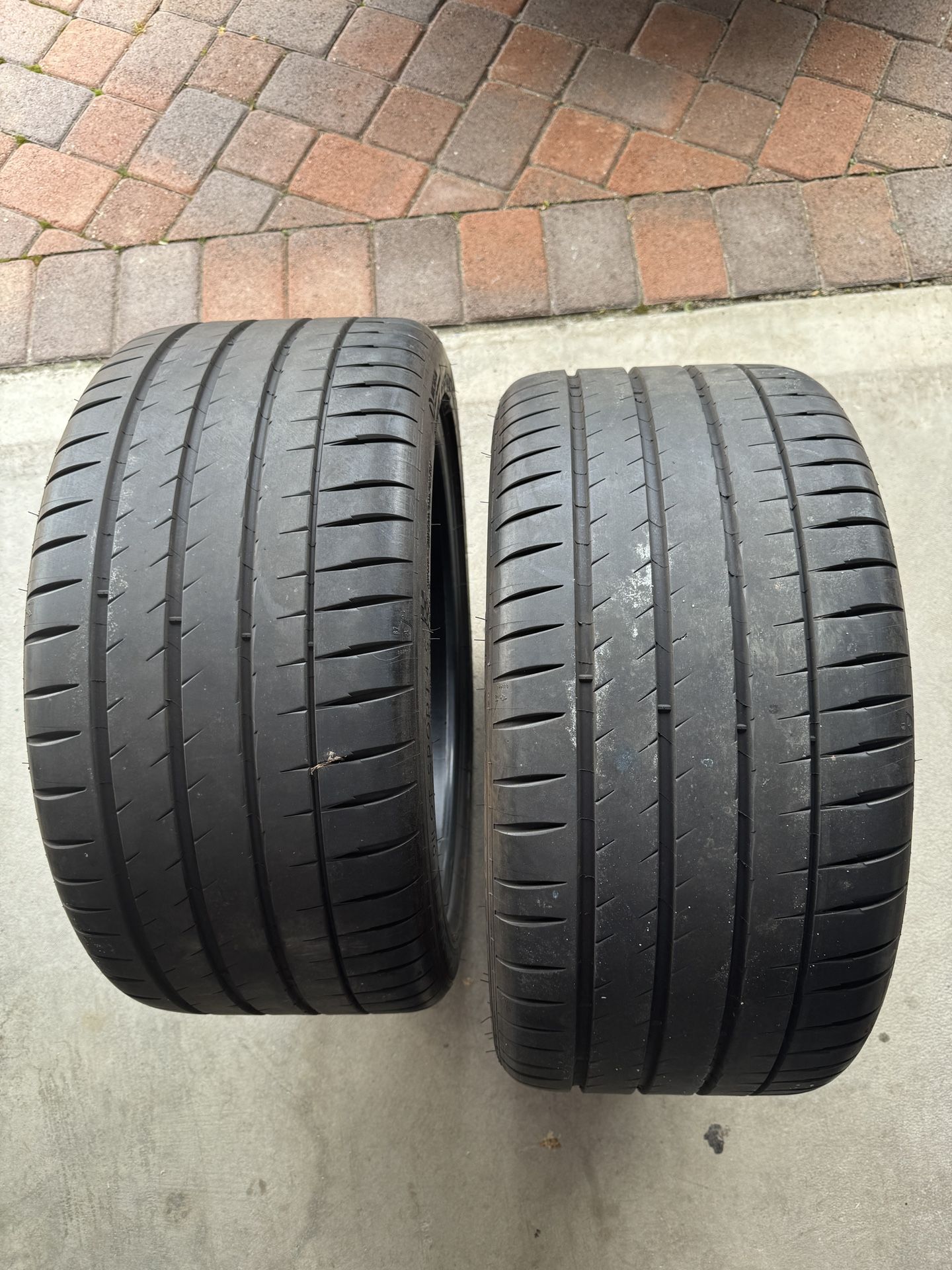 Michelin Pilot Sport 4s 285/35/19 Tire 9/32 Tread