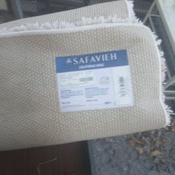 California Shag Rug In Like New Cond Zero Odors No Smoke Or Pet Odors. Was In  A Home Staged For Resale. 9 By 12 Large Rug. 