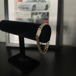 14k Miami Cuban link Bracelet