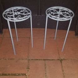 2 Plant Stands 