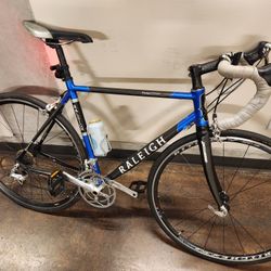 RALEIGH Competition Road Bike 54cm  - Shimano Ultegra 