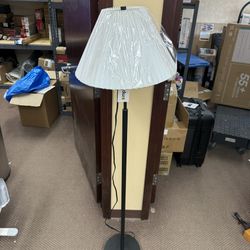 Simplee Adesso Floor Lamp