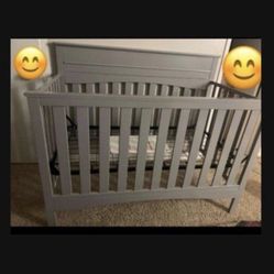 Great “gender Neutral” Baby Crib