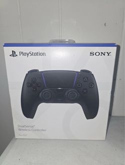 PS5 controller (new black )