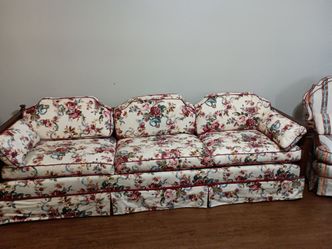 Vintage 3 cushion sofa his and her chairs. Sold as a set made by Jackson of Danville