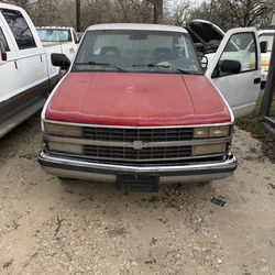 1993 Chevrolet C1500 Cheyenne V6