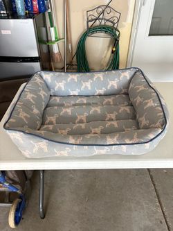 Dog bed