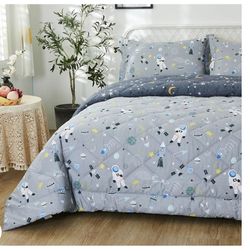 3 Piece Comforter Set  Queen 