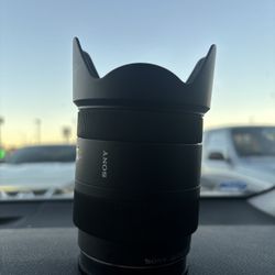 Sony Zeiss 16-80mm f/3.5-4.5 APS-C Zoom Lens – Great Condition