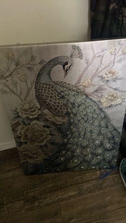 Peacock wall decor
