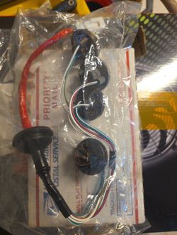95-97 Toyota Corolla wire & socket rr