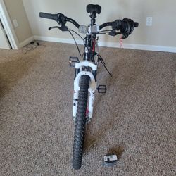Mountain Bike With Accessories 