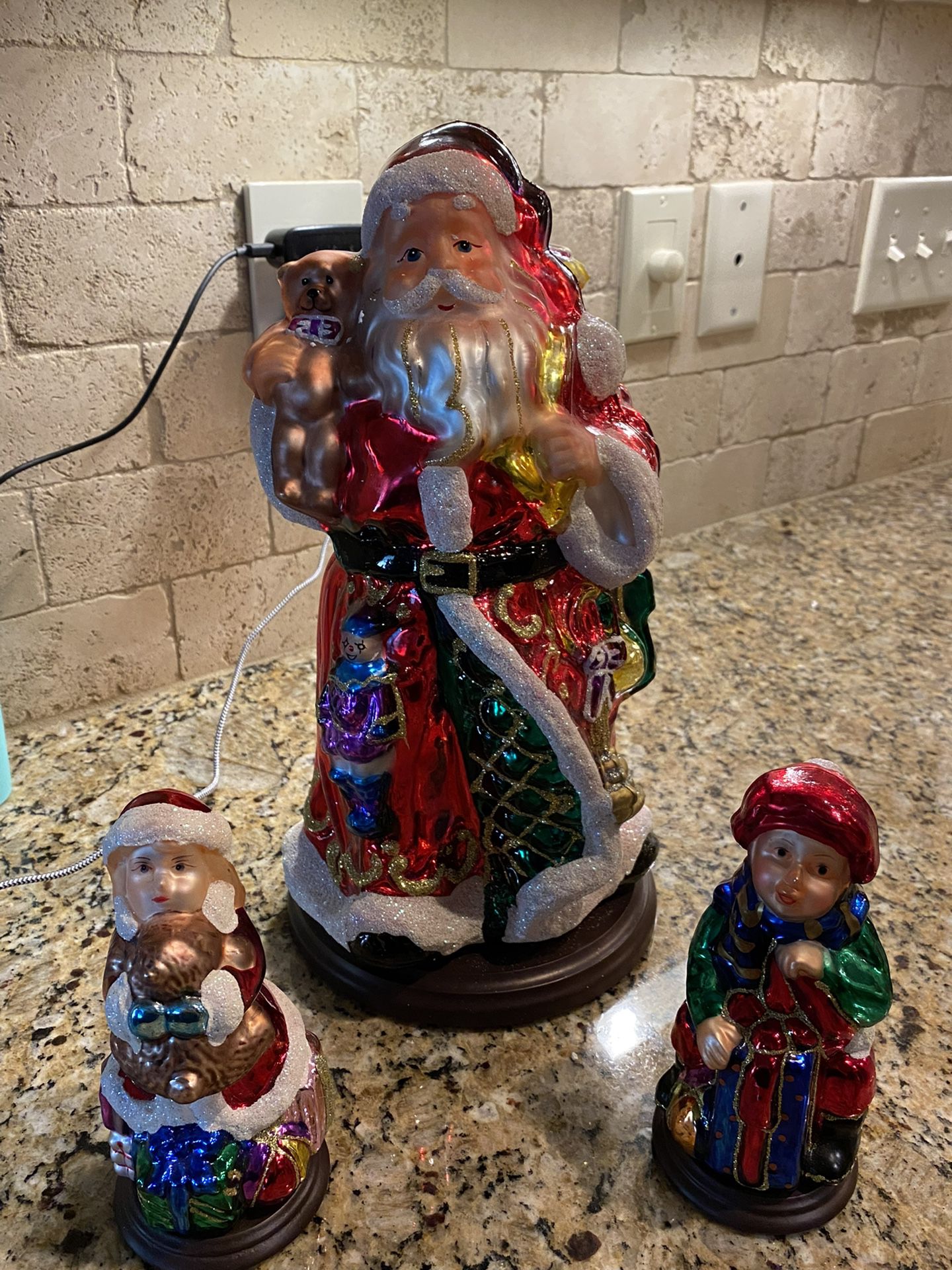 Thomas Pacconi Vintage Santa & Children Figurines Set 14” and Two 7” children