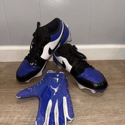 Air Jordan 1 Low Cleats/ Air Jordan Gloves 