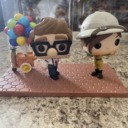 Funko Disney Pixar UP Carl and Ellie with Balloon Cart