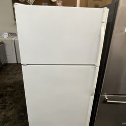 Kenmore Top Freezer Refrigerator