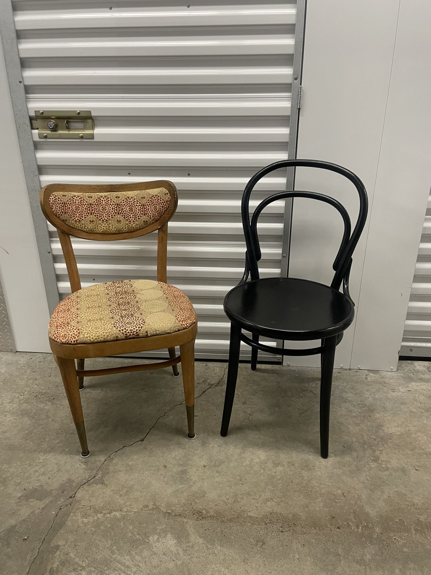 Mid-Century Modern Chairs