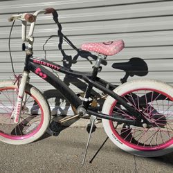 Hello Kitty Bike 16"