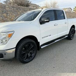 2019 Nissan Titan