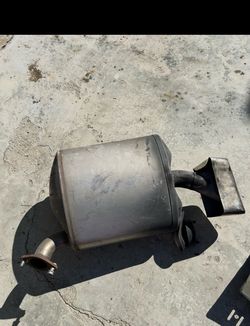 2018 Acura TLX 3.5L V6 OEM Rear Right Passenger Exhaust Muffler