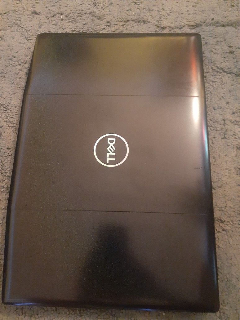 Dell G5 15 1500 Gaming Laptop