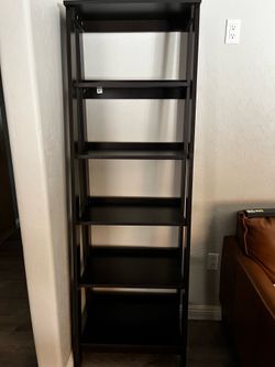 Ladder Shelf Wooden bookshelf