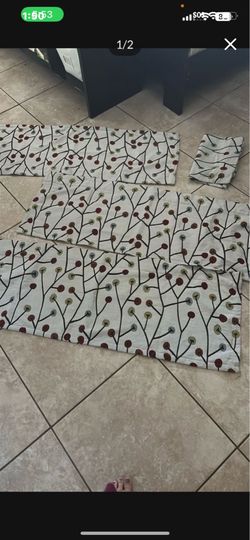 Valances (4)