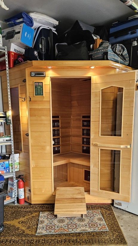 Hot 3 person corner FAR INFRARED SAUNA