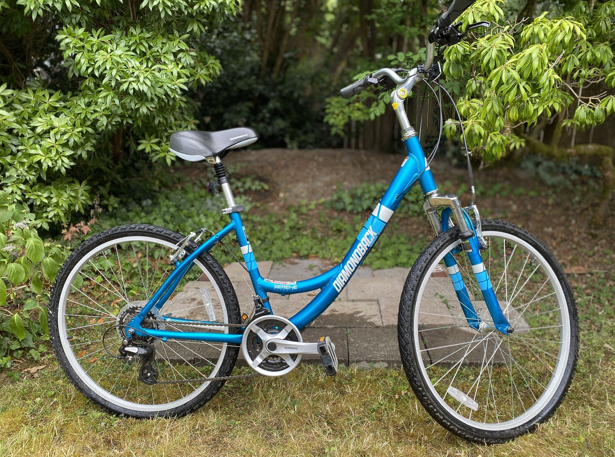 Diamondback Serene Classic Cruiser Bicycle