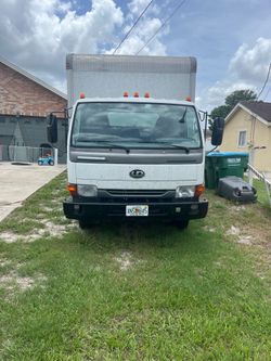 2009 ud 1400 box truck