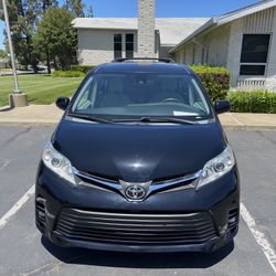 2019 Toyota Sienna