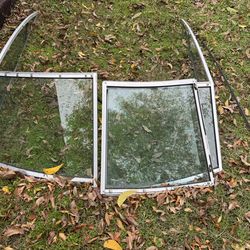 Four Winns Walk-through Windshield