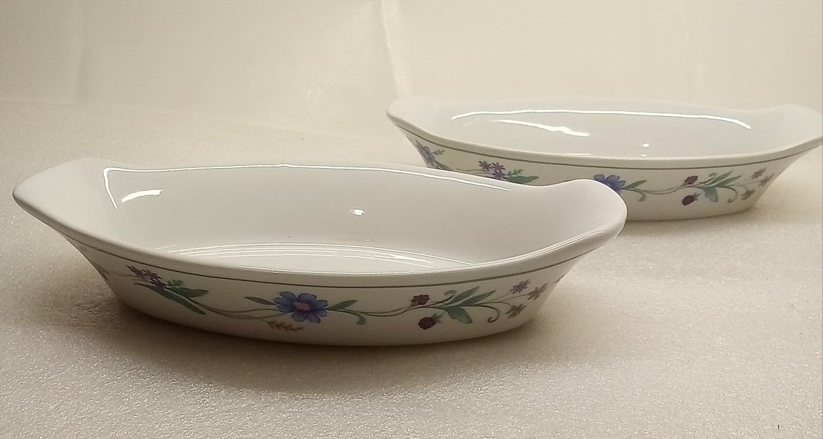 Vtg ONEIDA Ava Porcelain Oval Au Gratin Dish (Set Of 2) Microwave Dishwasher