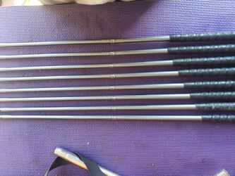 King COBRA II Oversized with Graphite Shaft and Hump Technology 3-PW (8pcs.)