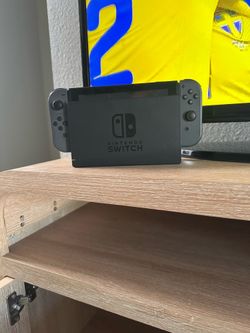 Nintendo switch w/ games