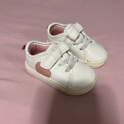 Size 3 Carters Shoes 
