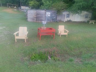 I have two addirondack chairs and a green egg grill holder