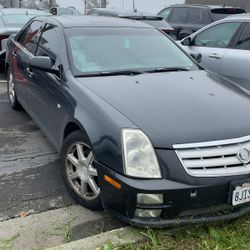 2005 Cadillac STS