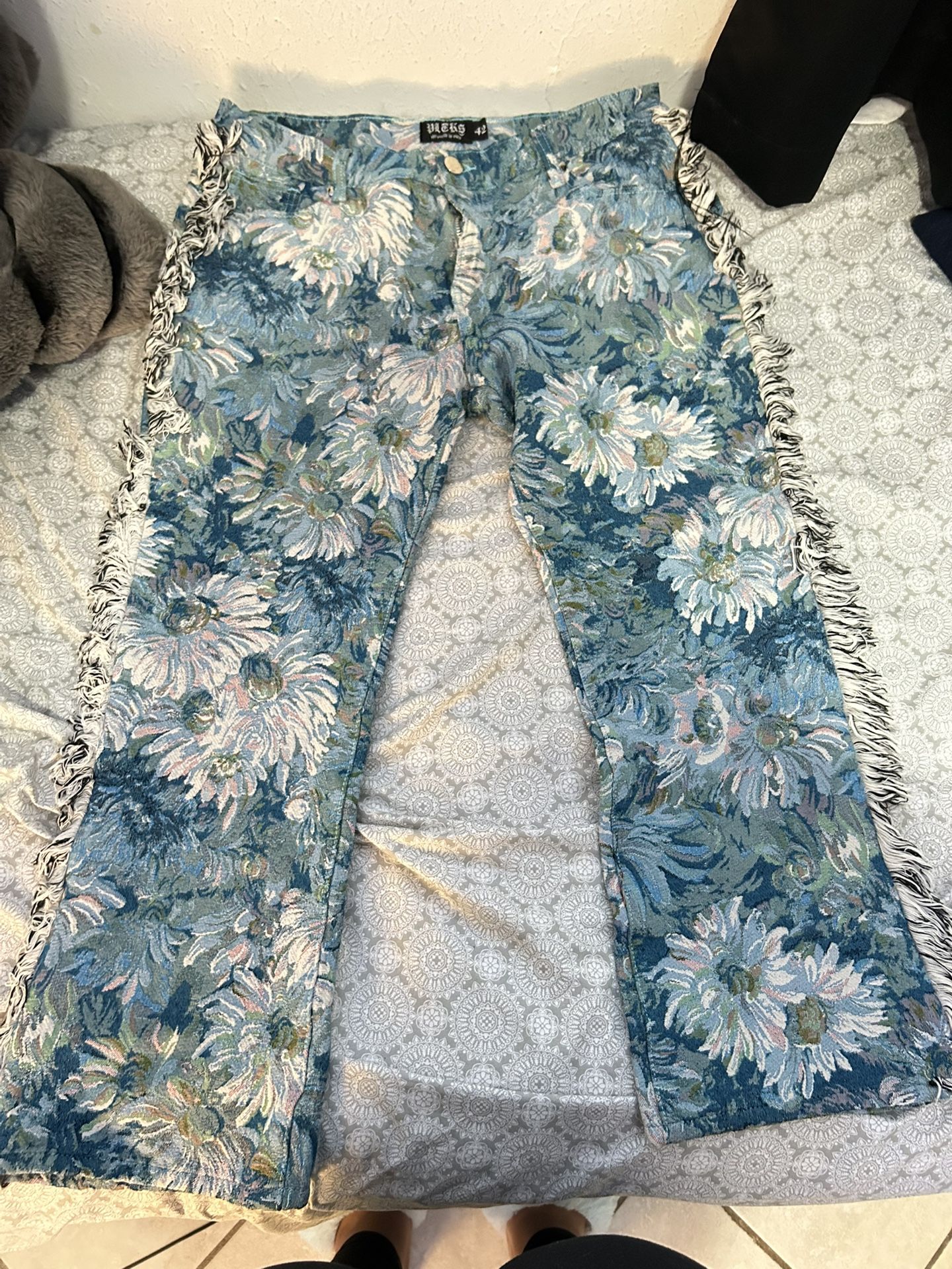 Flower pants