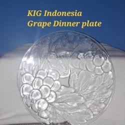 KIG Indonesia Grape Dinner Plate-$10.00