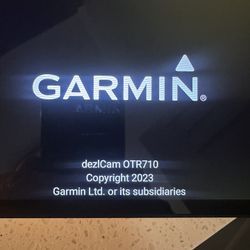 Garmin dezlCam OTR710 – 7” Truck GPS Navigator with Built-in Dash Cam