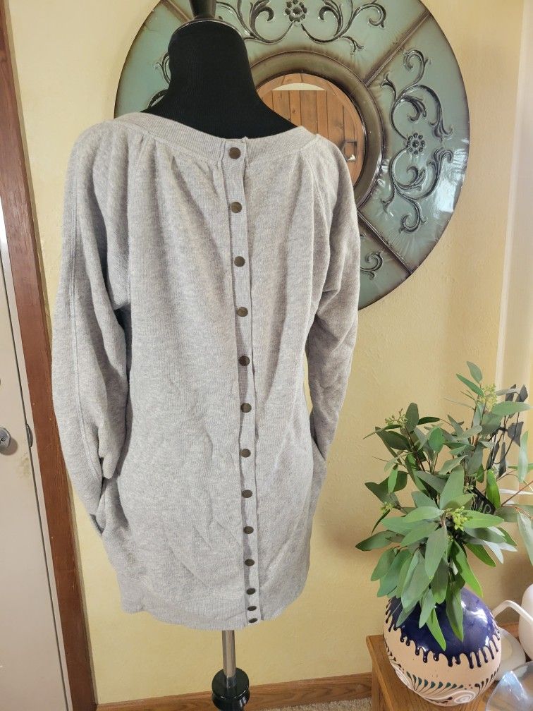 Woman's VSX Sexy Sport Gray Button Back Oversized Crewneck Top Sz Small