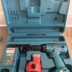 Makita 6213D Drill With Case And Battery 
